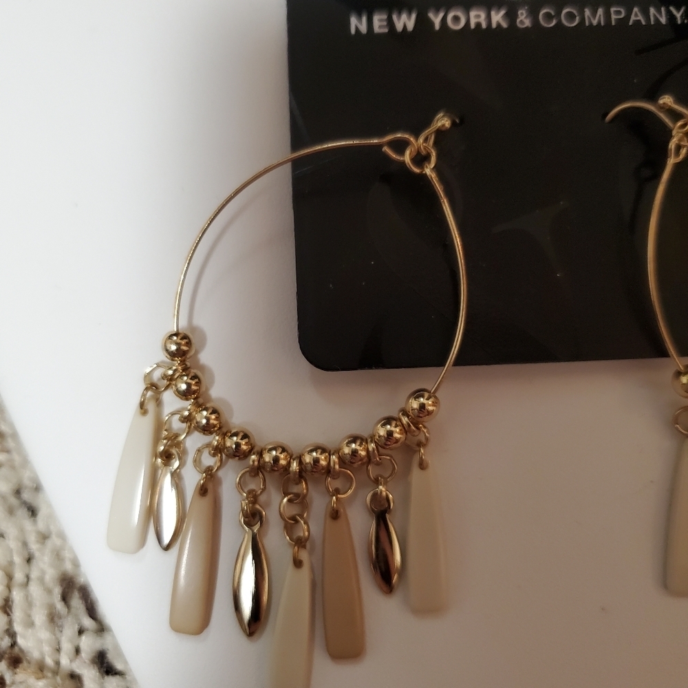 New York & Company Hoop Drop Earrings NWT - Picture 3 of 6